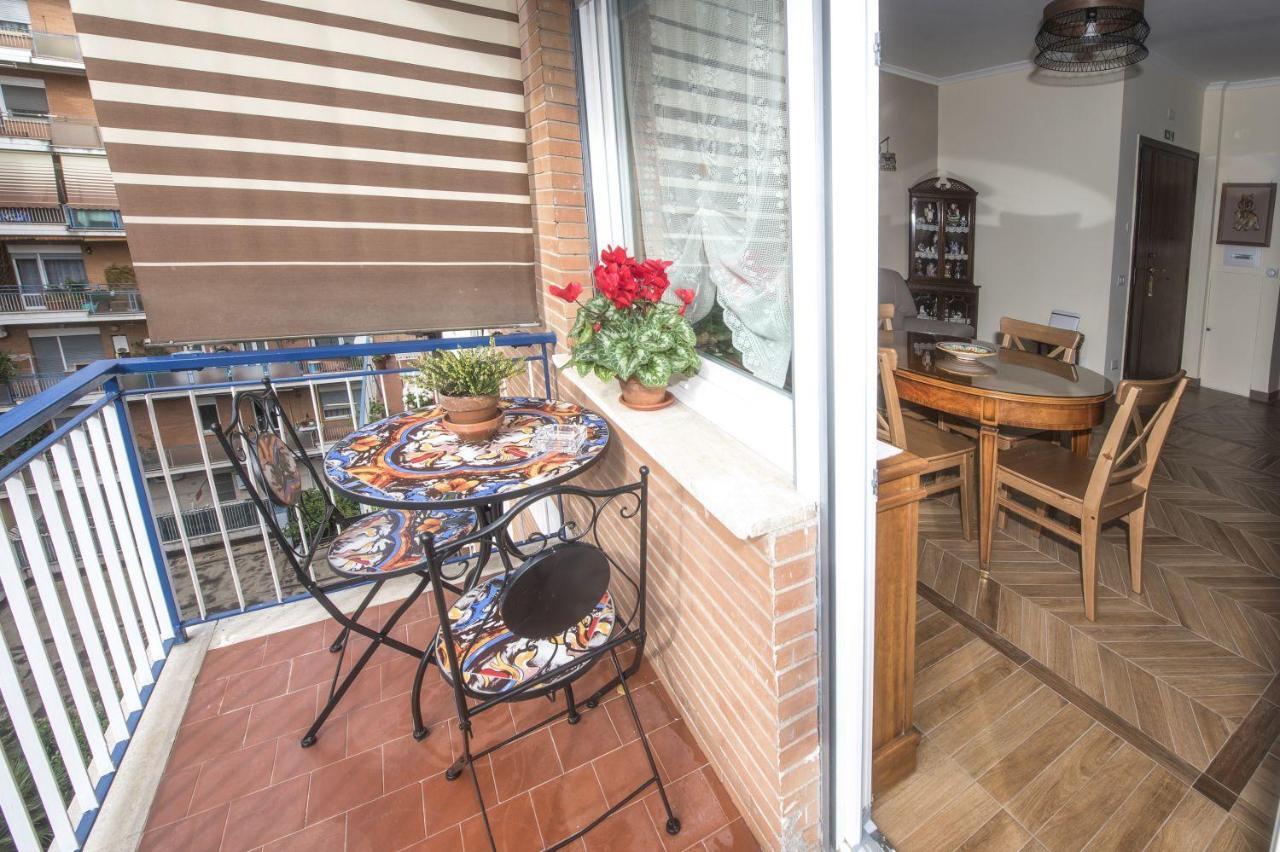 Bed & Breakfast Vacanze Romane Extérieur photo